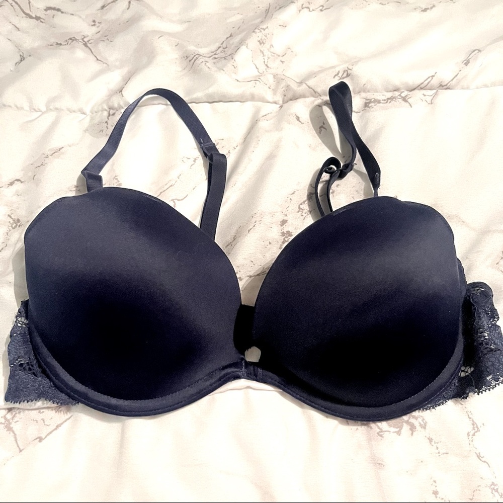La Senza the show off navy lace push up bra size 32C